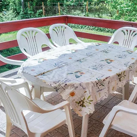בית נופש Two-bedroom Holiday In Balatonalmádi